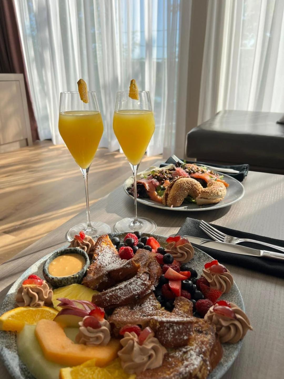 Hotel Rive Gauche Beloeil Εξωτερικό φωτογραφία