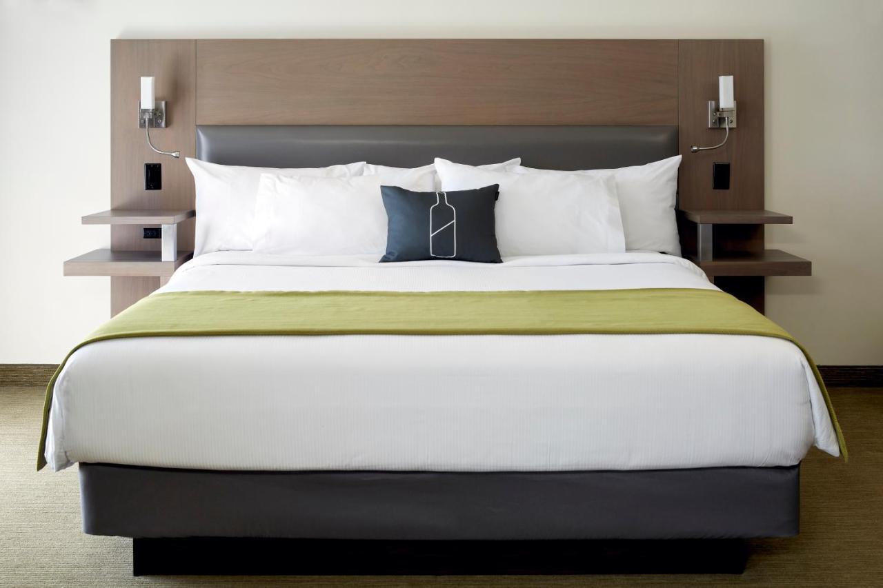 Hotel Rive Gauche Beloeil Εξωτερικό φωτογραφία