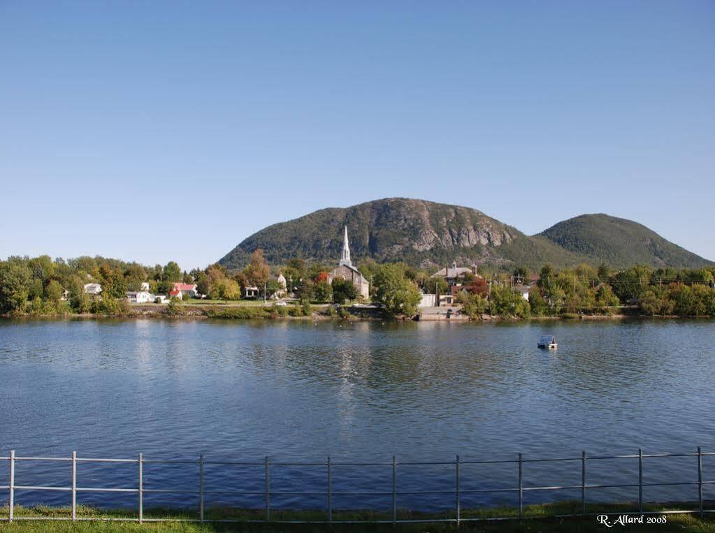 Hotel Rive Gauche Beloeil Εξωτερικό φωτογραφία